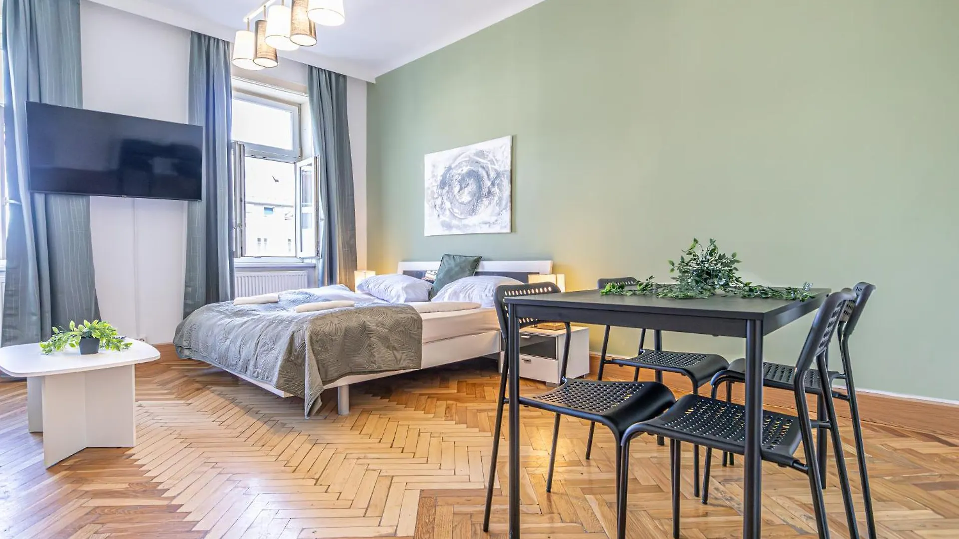 Comfortable 2Br Apt In Vienna, Prime Location location