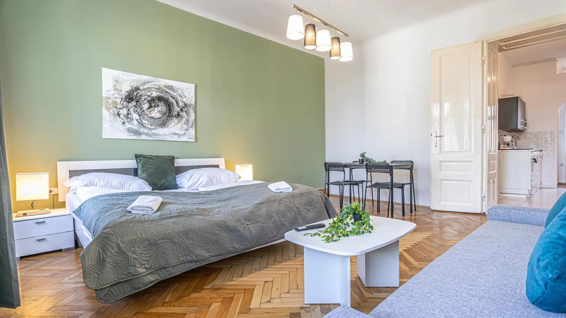 Comfortable 2Br Apt In Vienna, Prime Location Apartment Vienna